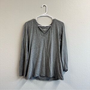 Mossimo Supply Co. Heather Gray V-Neck Blouse